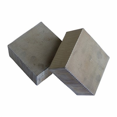 வண்ண பூச்சு VOC களை அகற்றுதல் தேன்கூடு செராமிக் கேடலிடிக் மாற்றி